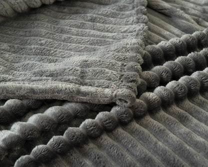 Chunky Rib Teddy Fleece Blanket Super Soft Luxurious Cozy Faux Fur Throw 150 X 200 CM